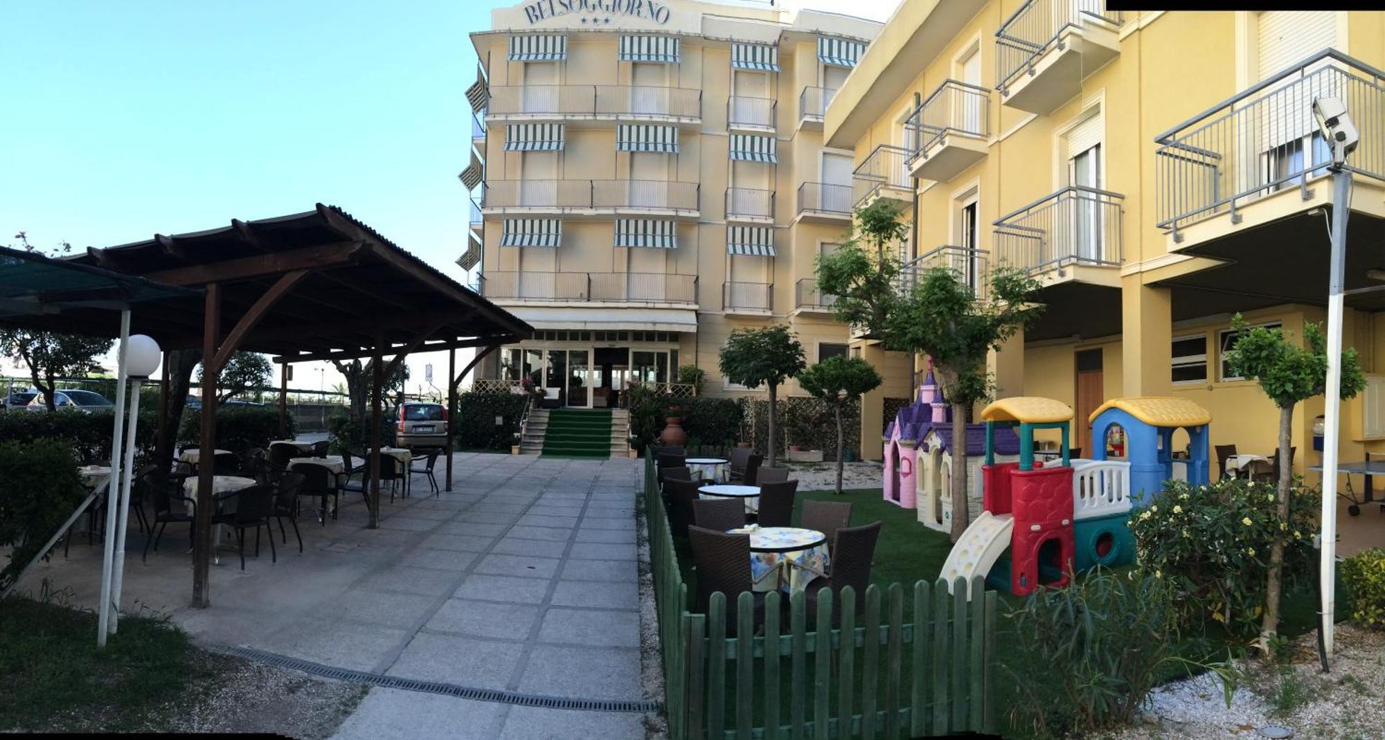 Hotel Belsoggiorno Cattolica Exterior foto